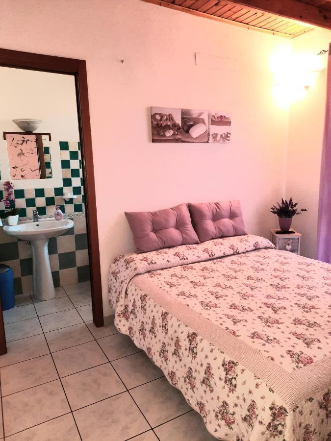 Bed And Breakfast Cala Luna Castelsardo Exterior foto